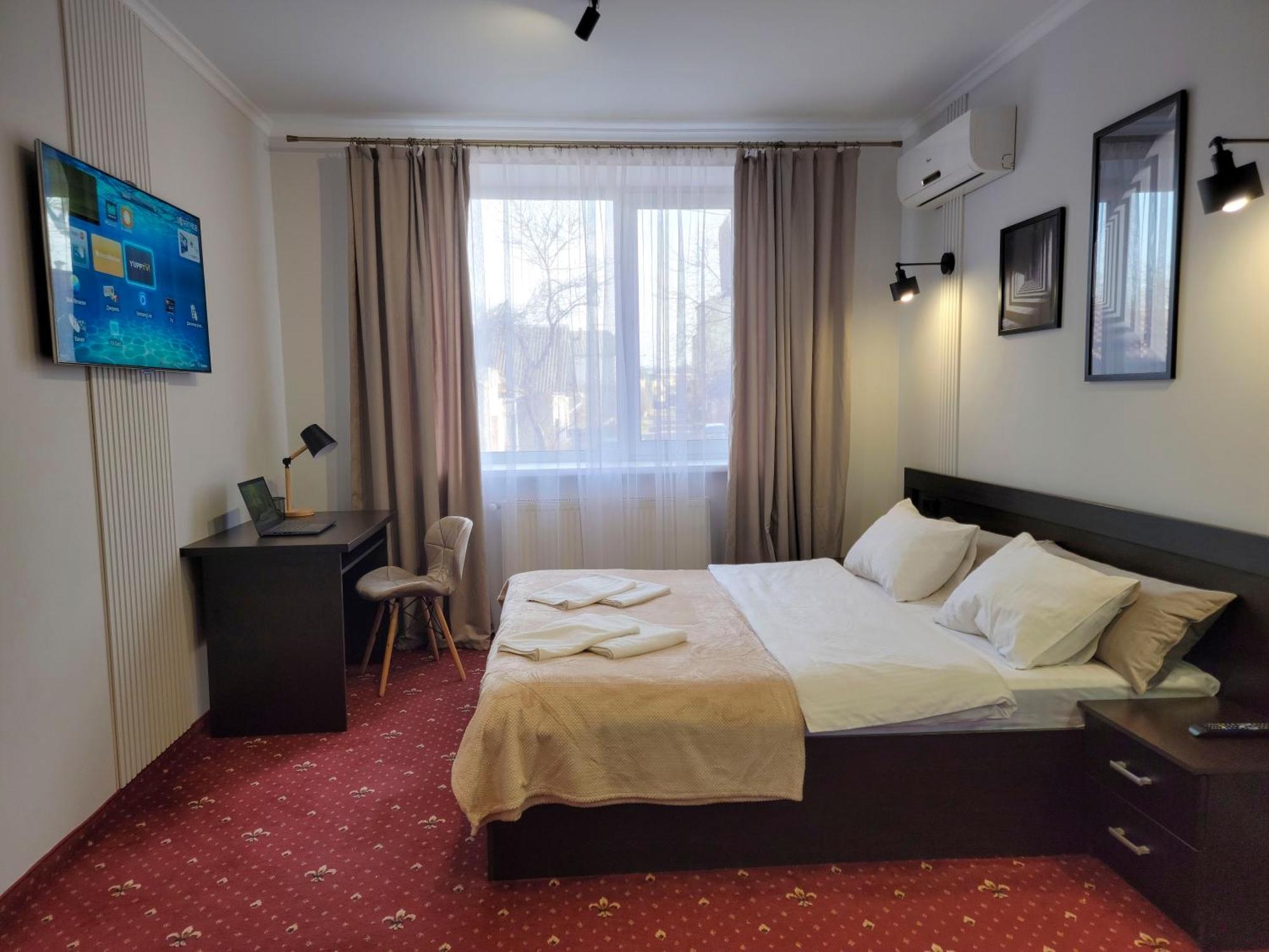 Fine Ap4Youif Ivano-Frankivsk Quarto foto
